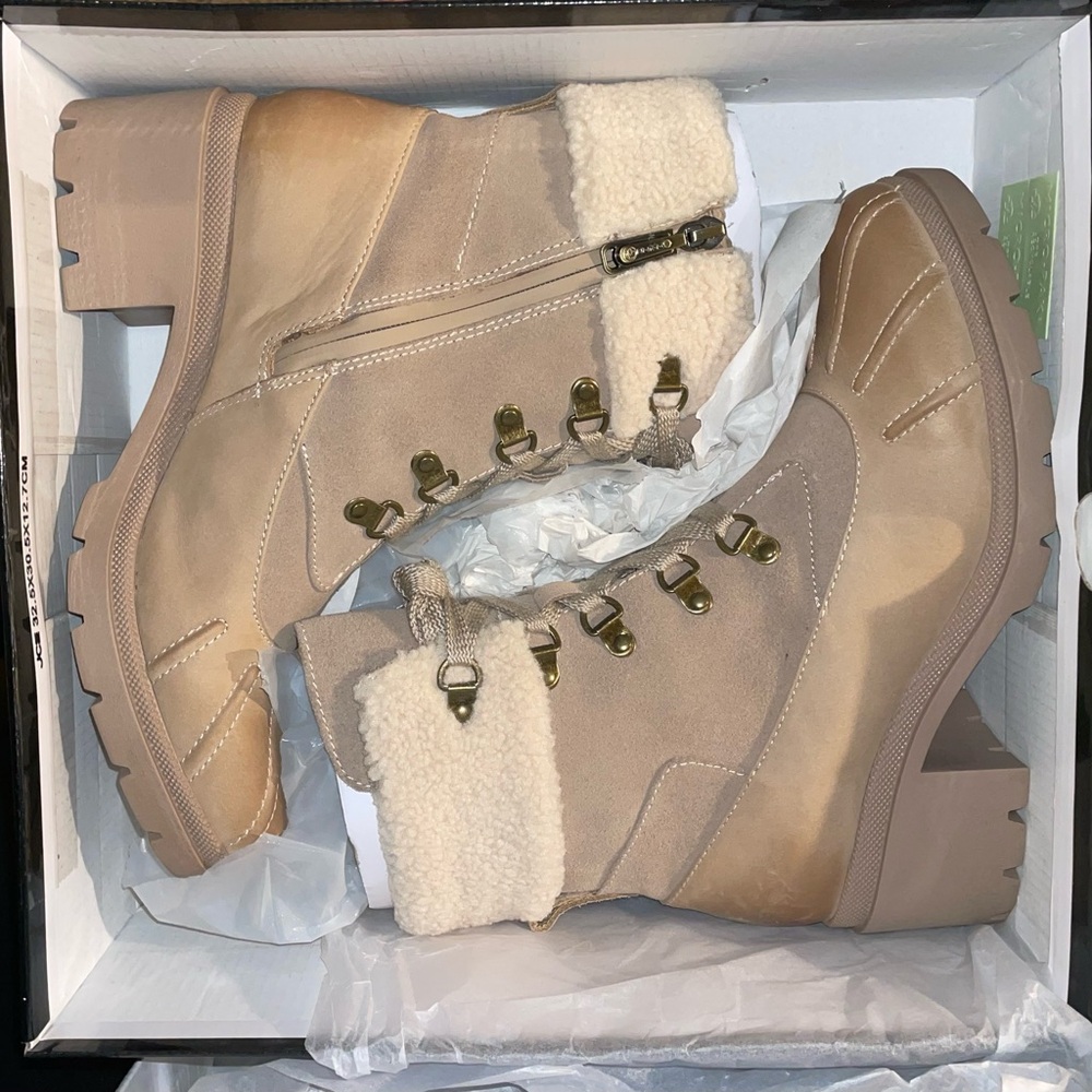 BRAND NEW Blondo “NEVIN” Waterproof Boots - Picture 7 of 9